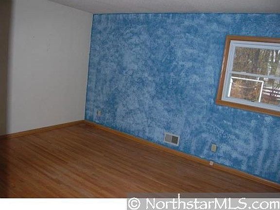 5th image of 6920 Markwood Dr N