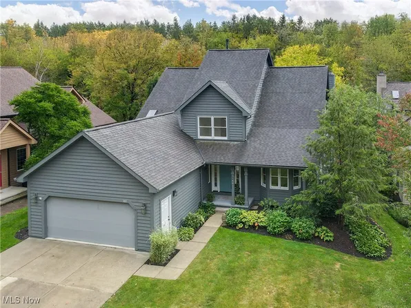 160 N Fork Dr, Bentleyville, OH 44022