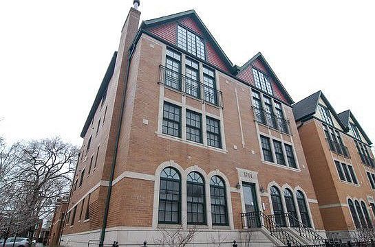 1st image of 1701 W Foster Ave APT 1E
