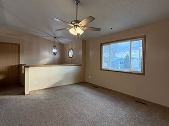 5th image of 5512 Shaw Ct