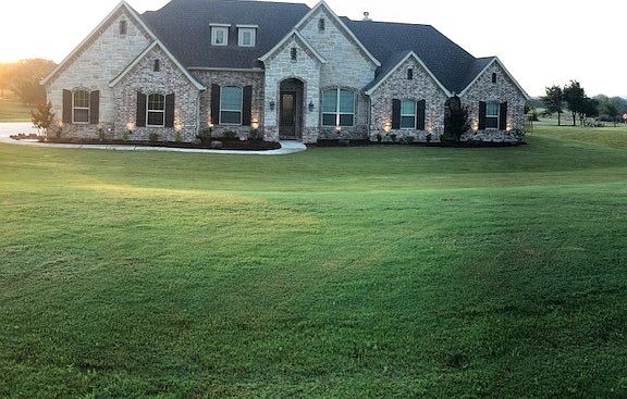5th image of 219 Parc Oaks Dr