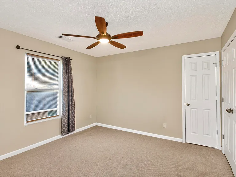 7339 Autumn Crossing Way — Photo 35