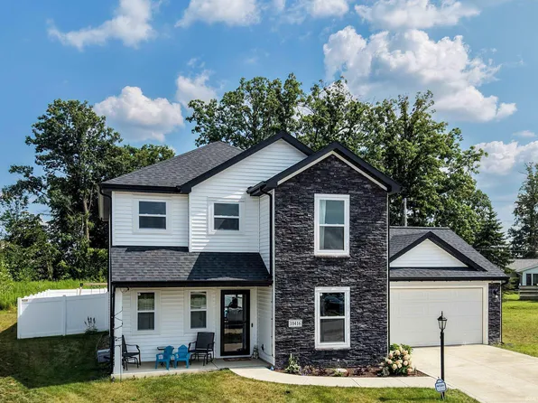 10416 Silver Rock Chase Blvd, New Haven, IN 46774