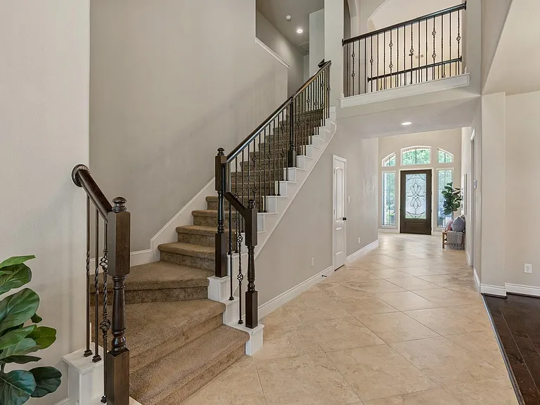 138 Meadow Run Dr — Photo 8