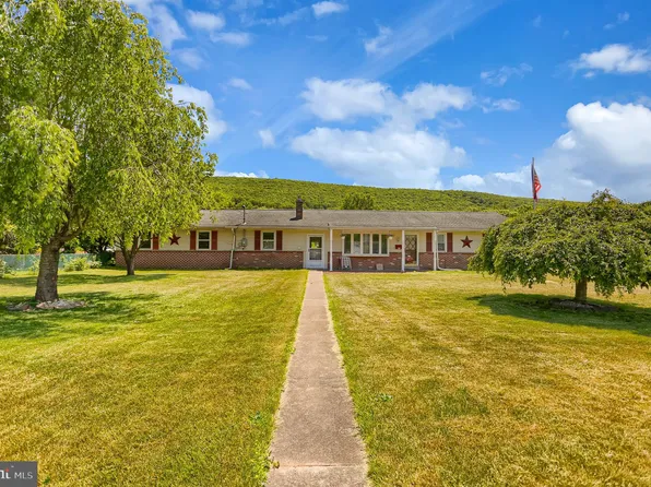 120 W Main St, Lykens, PA 17048