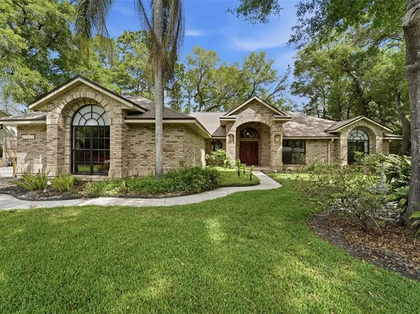 1061 Torchwood Dr, Deland, FL 32724