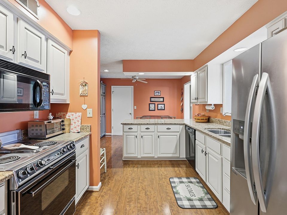 3504 Cheddington Ln, Lexington, KY 40502 | MLS #26008969 | Zillow