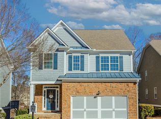 6730 Big Sky Dr, Flowery Branch, GA 30542