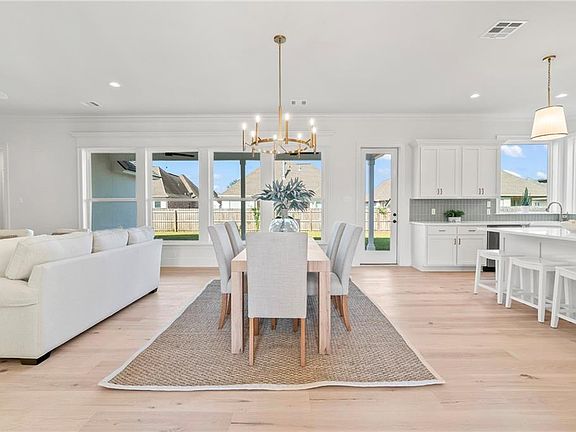5th image of 2049 White Dove Dr