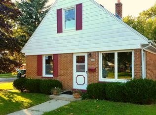 4828 W Montrose Ave, Milwaukee, WI 53219