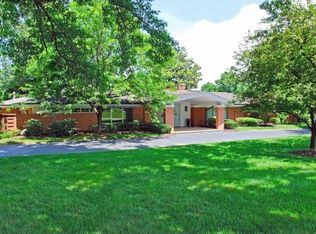 7 Country Estates Pl, Saint Louis, MO 63131