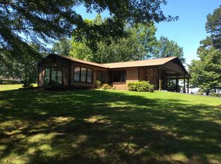 139 Walker Rd, Campobello, SC 29322