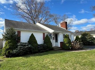 166 Old Willis Rd, Cumberland, RI 02864