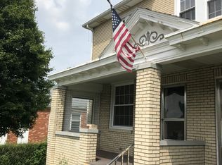 117 Siberian Ave, Leechburg, PA 15656