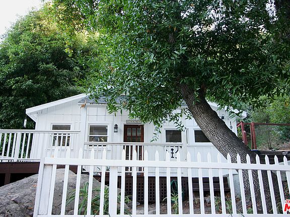 5th image of 19606 Walnut Trl