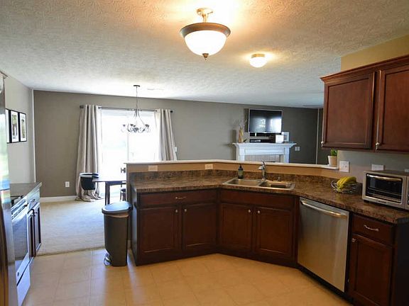 2nd image of 331 Hennepin Dr