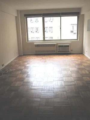 Rented by City Connections Realty | media 22