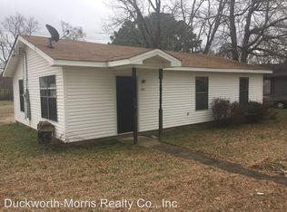 921 8th Ave, Northport, AL 35476