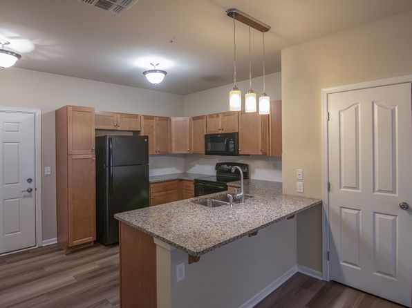850 Lisburn Rd #40-209