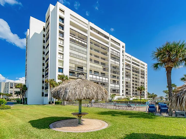 1460 Gulf Blvd #1105 — Photo 16