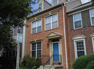 1272 Vintage Pl, Reston, VA 20194