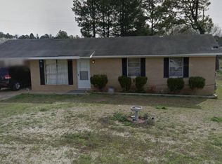 932 Graham Ave, Myrtle, MS 38650
