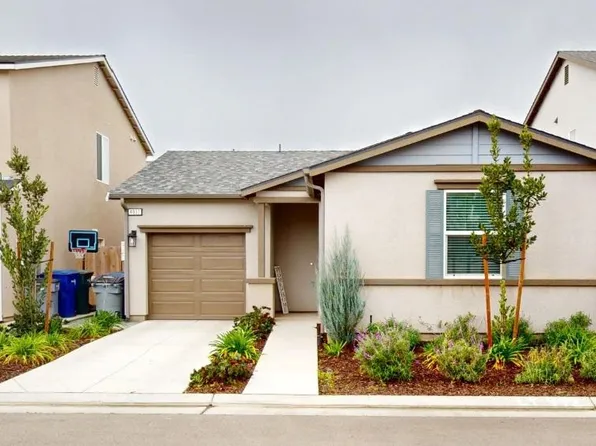 4037 N Vaughan Ave, Fresno, CA 93723