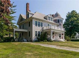 41 Meech Ave, Groton, CT 06340