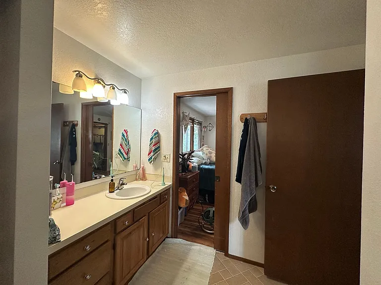 3025 Wilson Avenue Aly — Photo 33
