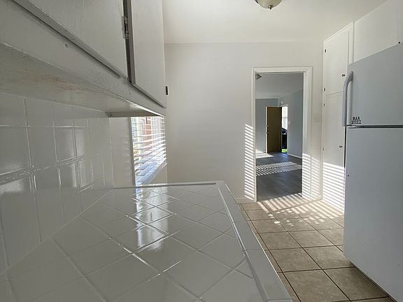 4th image of 2090 Magnolia Ave APT 1