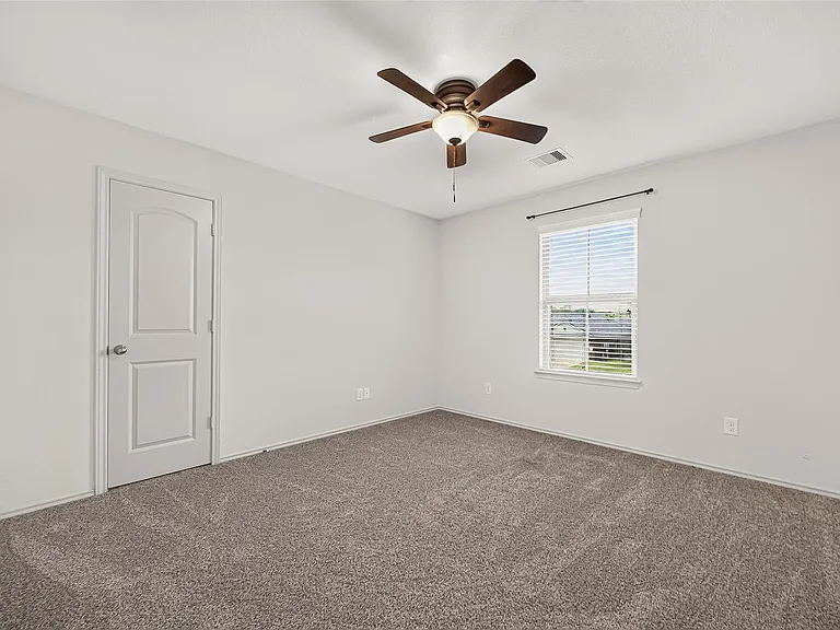 23718 Water Hickory Dr — Photo 33