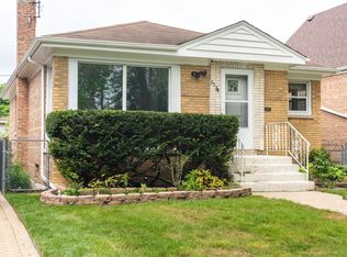 6134 N Keystone Ave, Chicago, IL 60646