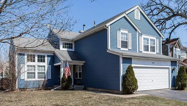 1st image of 490 Arlington Ln