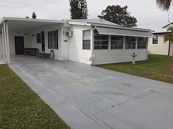 3rd image of 45 Golf Drive