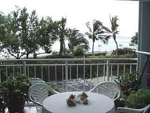 2nd image of 1901 S Roosevelt Blvd APT 101