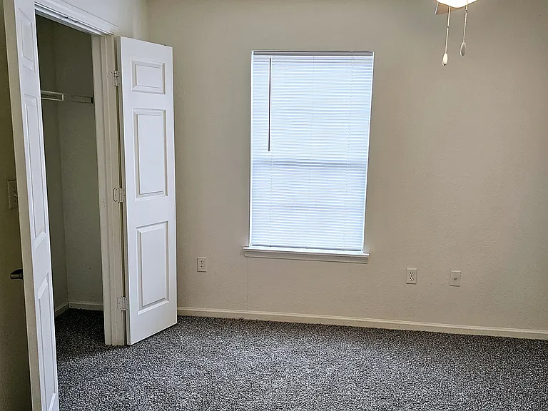 421 Talley Nichols Dr — Photo 5