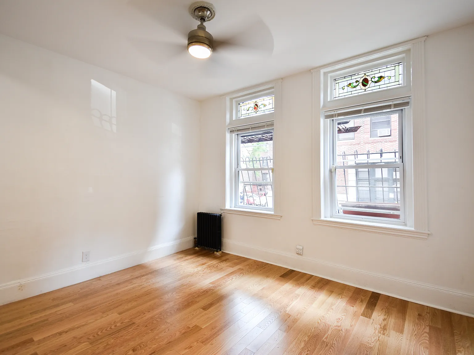 Studio, 285 sqft, $2,850 — Photo 2