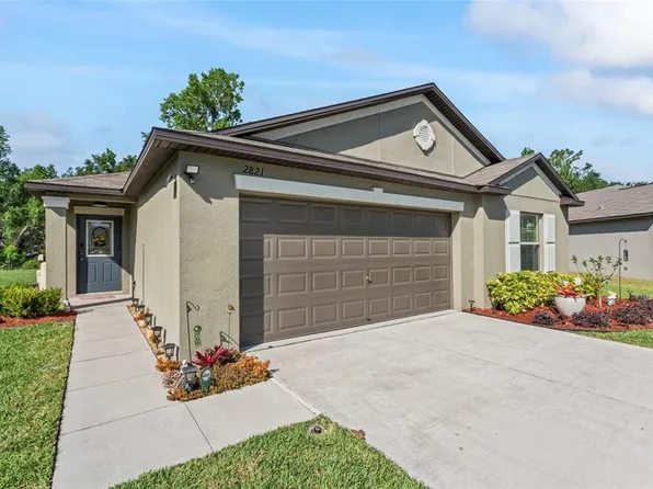 2821 Lytton Hall Dr, Zephyrhills, FL 33540