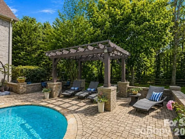 1401 Tara Plantation Blvd, Monroe, NC 28110