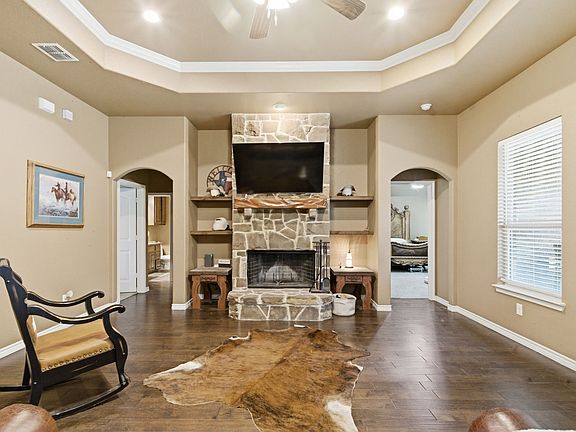 5th image of 940 Elk Ridge Dr