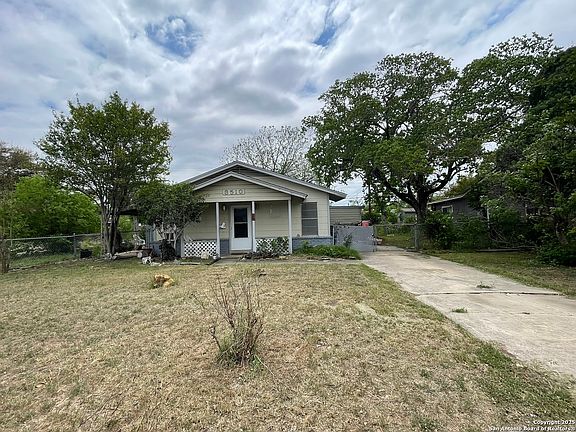 4th image of 3510 Woodville Dr