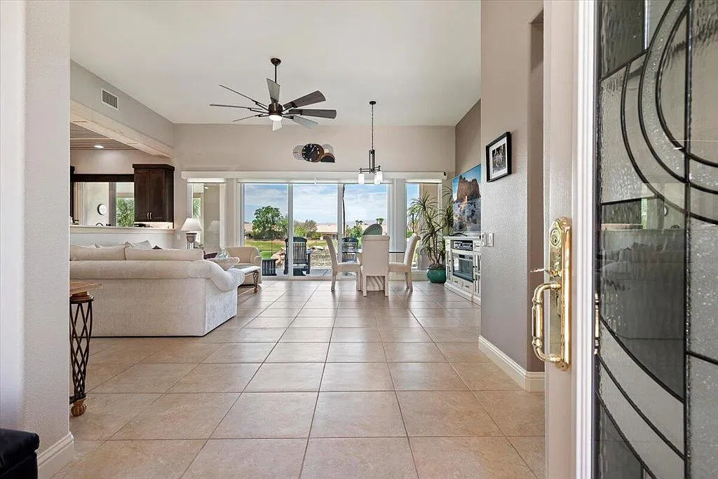 3 bed, 2167 sqft, $7,000 — Photo 4
