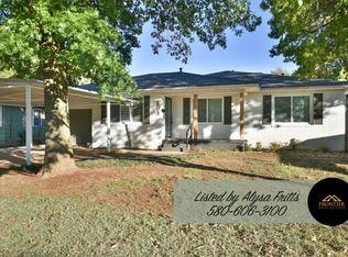 803 W Cheyenne St, Marlow, OK 73055