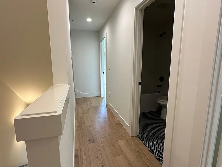 2615 44th Ave SW — Photo 13