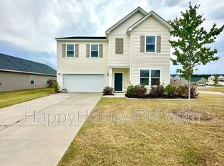 300 Canterhill View Dr, Moncks Corner, SC 29461