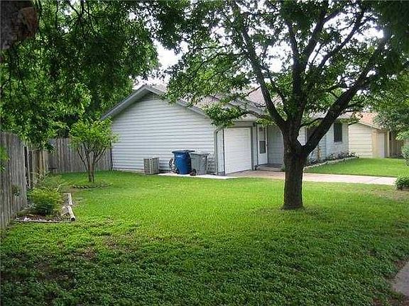 2nd image of 9907 Oriole Dr