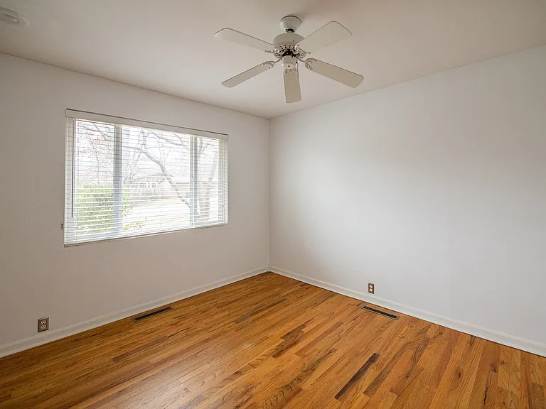 4505 W 78th St — Photo 16