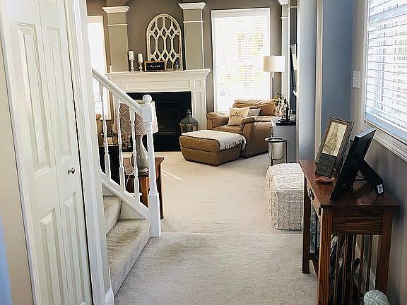 3rd image of 7502 Dakota Cir