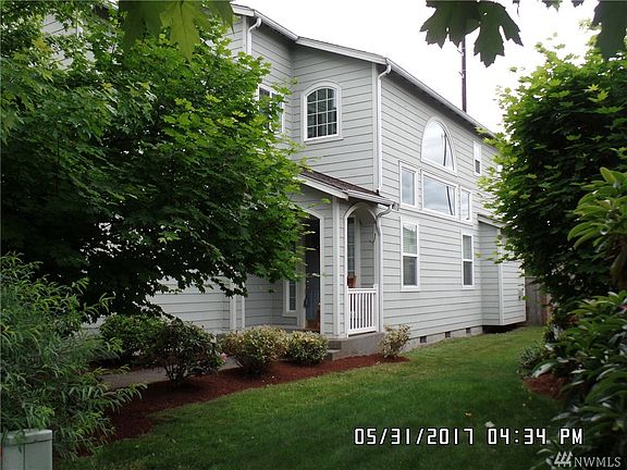 3rd image of 8815 176th Street Ct E