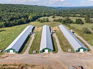 6639 Carriage Rd, Mulberry, AR 72947